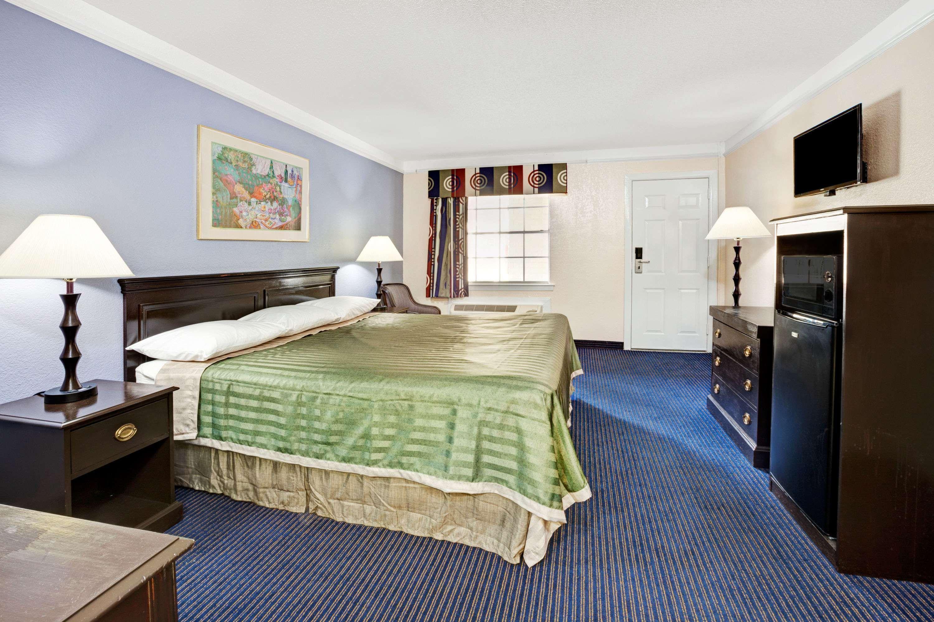 Travelodge By Wyndham North Richland Hills/Dallas/Ft Worth Экстерьер фото