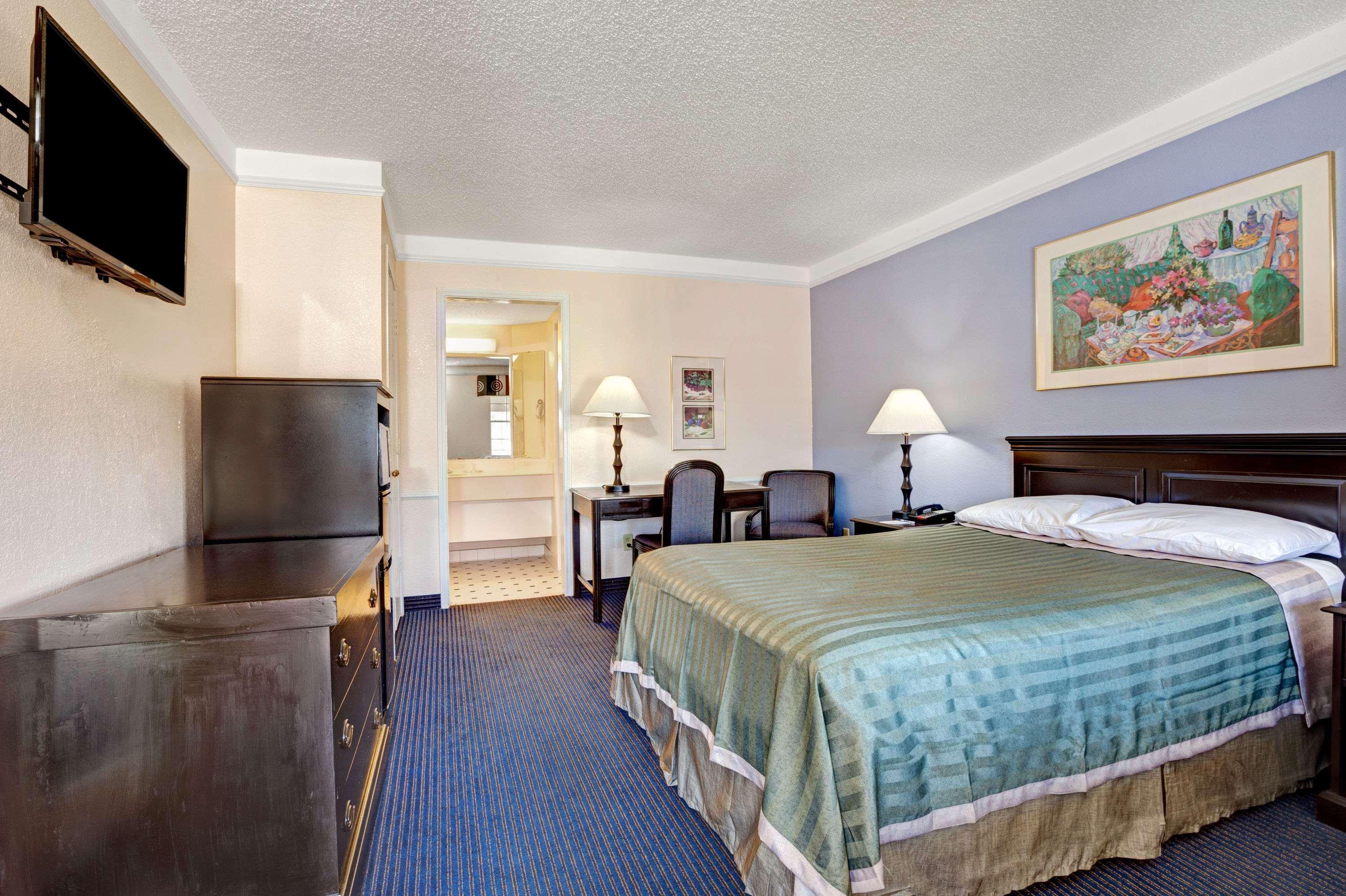 Travelodge By Wyndham North Richland Hills/Dallas/Ft Worth Экстерьер фото